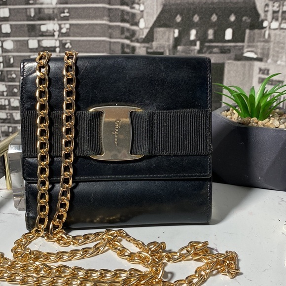 Authentic Ferragamo Wallet - Picture 1 of 16